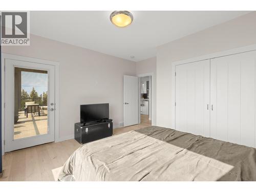 1534 Gregory Road, West Kelowna, BC 