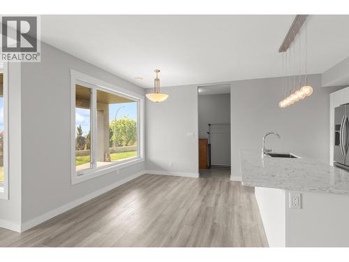 1534 Gregory Road, West Kelowna, BC 
