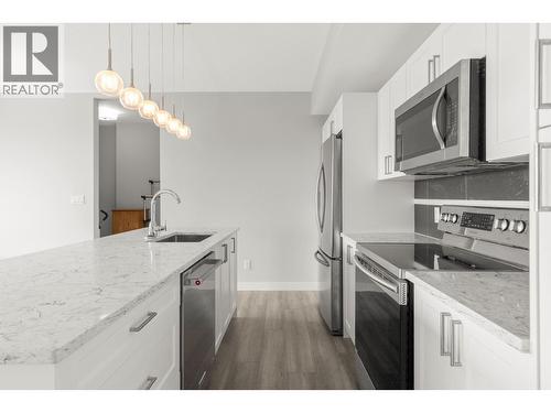 1534 Gregory Road, West Kelowna, BC 