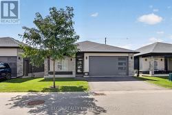 18 - 10 MCPHERSON COURT N Central Elgin, ON N5P 0E6