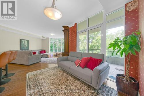 212 - 7071 Bayview Avenue, Markham, ON 