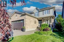 7 HOUSLER Lane  Cambridge, ON N3C 4H7