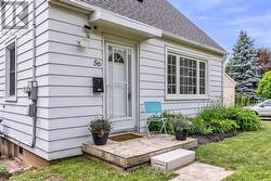 56 WINSTON CRESCENT  Guelph (St. George's), ON N1E 2K2
