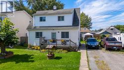 54 CLIFFORD AVENUE Welland (Broadway), ON L3C 2G1