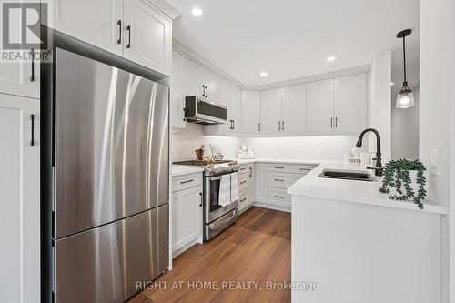 2294 Seton Crescent, Burlington, ON 