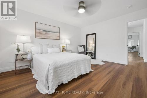 2294 Seton Crescent, Burlington, ON 