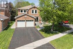 3170 PLUM TREE CRESCENT  Mississauga, ON L5N 4X3