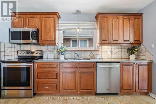 616 Mullin Way, Burlington, ON 