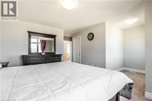 90 Hollybrook Trail, Kitchener, ON 
