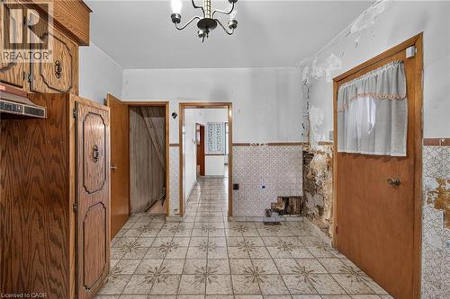 15 Kinrade Avenue, Hamilton, ON 
