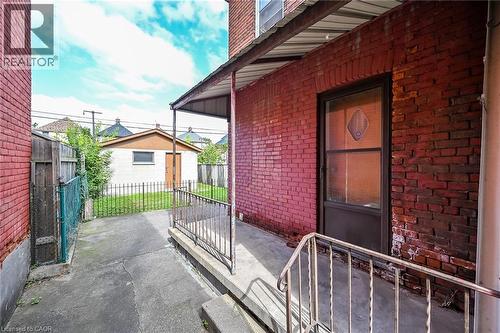 15 Kinrade Avenue, Hamilton, ON 