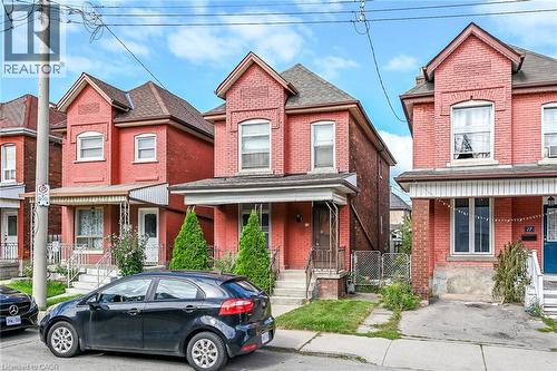 15 Kinrade Avenue, Hamilton, ON 