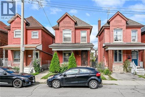 15 Kinrade Avenue, Hamilton, ON 