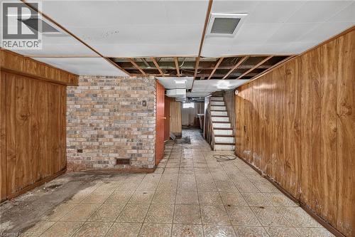 15 Kinrade Avenue, Hamilton, ON 