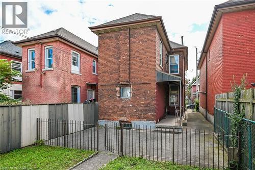 15 Kinrade Avenue, Hamilton, ON 