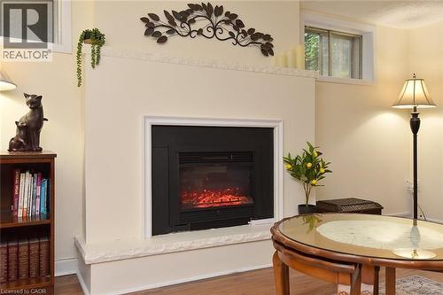 936 Boothman Avenue, Burlington, ON 