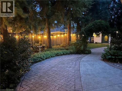 936 Boothman Avenue, Burlington, ON 