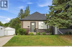 1909 William AVENUE  Saskatoon, SK S7J 1A1