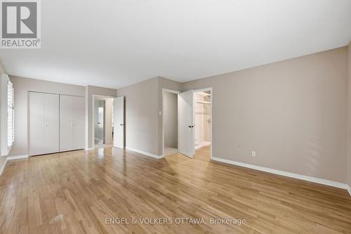885 Plante Drive, Ottawa, ON 