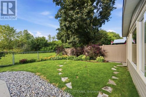885 Plante Drive, Ottawa, ON 