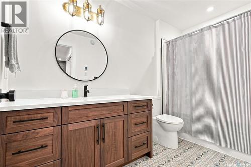 1172A Spadina Crescent E, Saskatoon, SK 