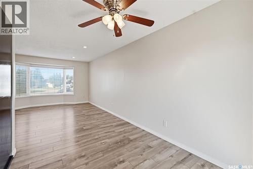 302 Nixon Crescent, Saskatoon, SK 