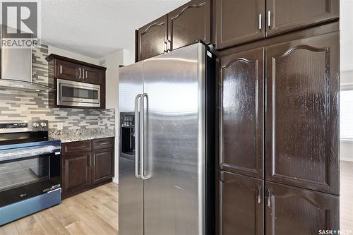 302 Nixon Crescent, Saskatoon, SK 