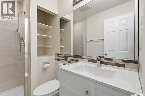 302 Nixon Crescent, Saskatoon, SK 