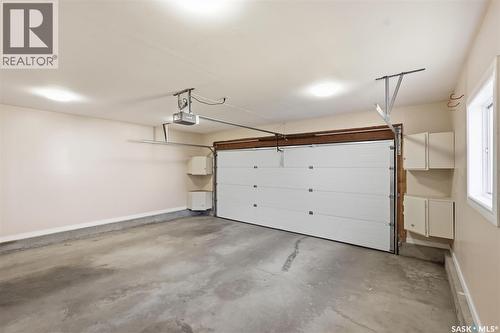 302 Nixon Crescent, Saskatoon, SK 