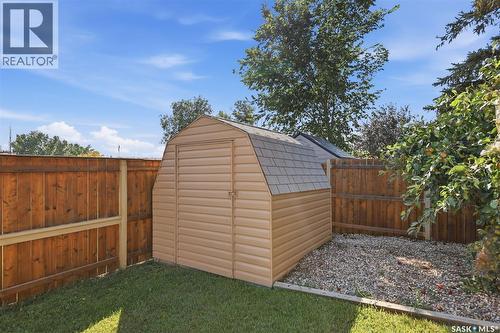 302 Nixon Crescent, Saskatoon, SK 
