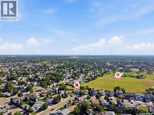 302 Nixon Crescent, Saskatoon, SK 