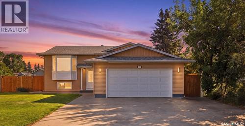 302 Nixon Crescent, Saskatoon, SK 