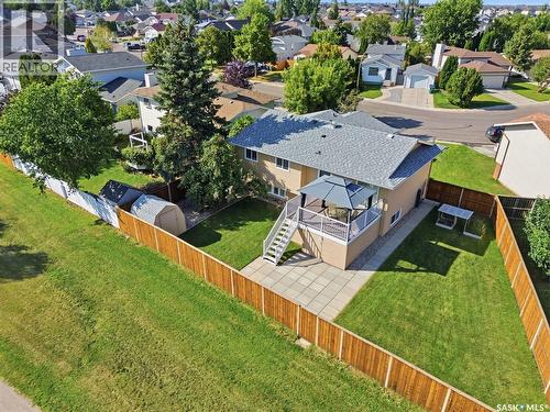 302 Nixon Crescent, Saskatoon, SK 