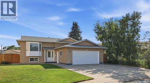 302 Nixon Crescent, Saskatoon, SK 