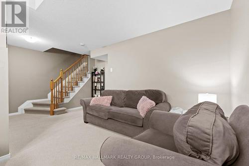 358 Galston Private, Ottawa, ON 