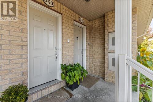 358 Galston Private, Ottawa, ON 