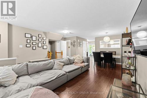 358 Galston Private, Ottawa, ON 