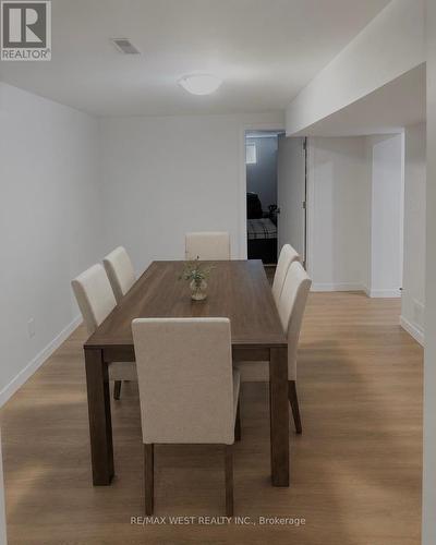 LOWER - 41 WESTROYAL ROAD , Toronto, Ontario M9P 2C4 3
