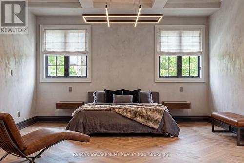 2025 Heartwood Court, Mississauga, ON 