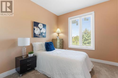 15 Eaglesprings Crescent, Brampton, ON 