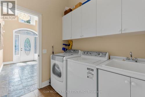 15 Eaglesprings Crescent, Brampton, ON 