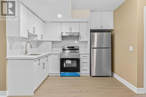 15 Eaglesprings Crescent, Brampton, ON 