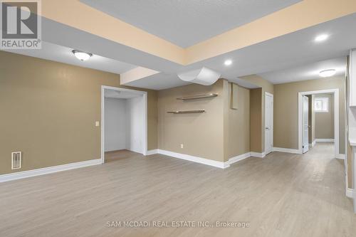 15 Eaglesprings Crescent, Brampton, ON 