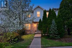 35 - 1085 HARROGATE DRIVE  Hamilton, ON L9K 1R2