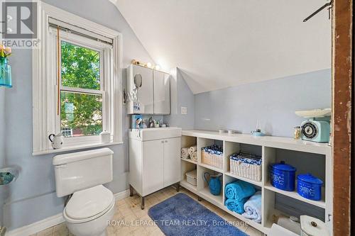 6577 Fourth Line Road, Ottawa, ON 