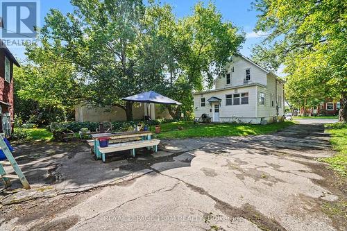 6577 Fourth Line Road, Ottawa, ON 