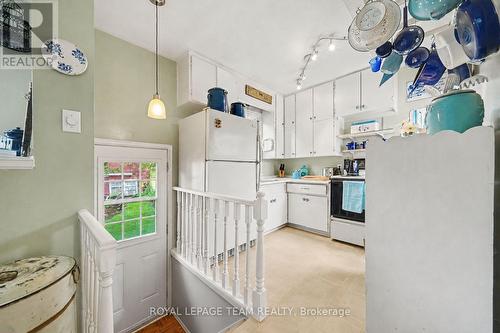 6577 Fourth Line Road, Ottawa, ON 