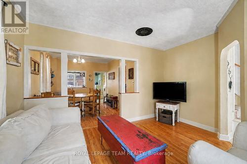 6577 Fourth Line Road, Ottawa, ON 