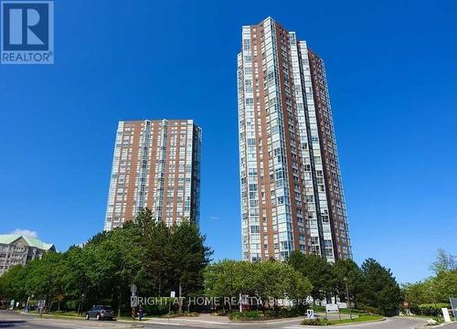 2310 - 5 CONCORDE PLACE  Toronto, ON M3C 3M8