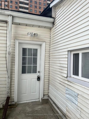 BSMT - 278 SHUTER STREET , Toronto, Ontario M5A 1W3 2